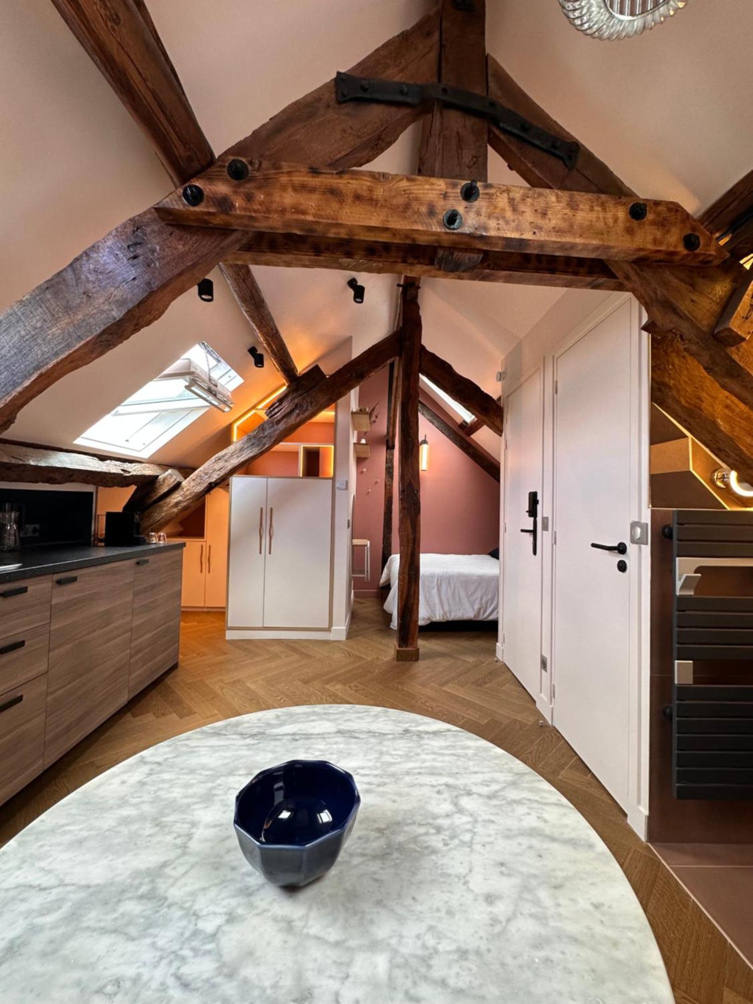 Nid D'Amour Sous Les Toits ! Honfleur Ngoại thất bức ảnh